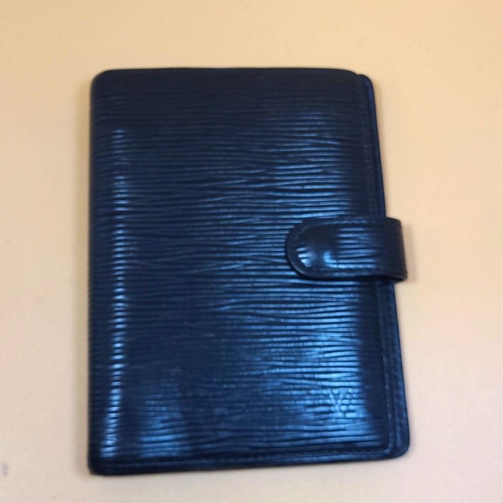 Authentic Louis Vuitton Epi Agenda PM